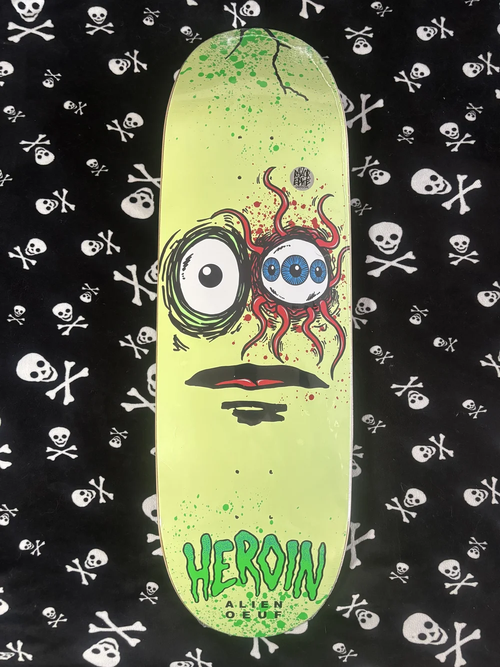 HEROIN~ TEAM SPACE EGG 3 SHAPED SKATEBOARD DECK — DEATHGEAR